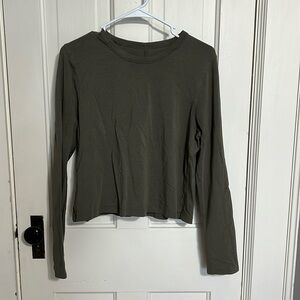 LULULEMON Women’s Green Long Sleeve Top Size 6
